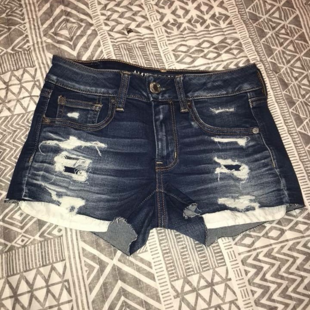 American Eagle Jean Shorts !!